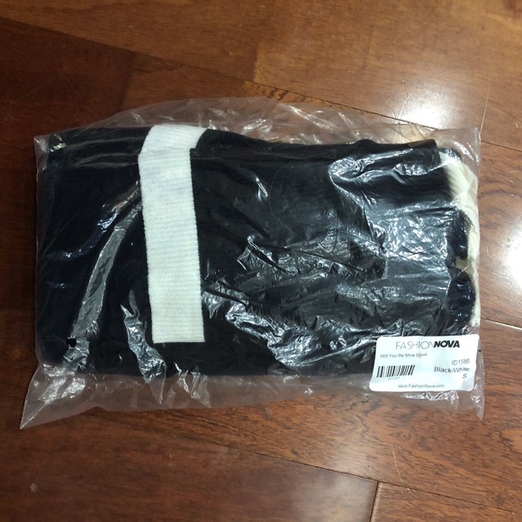 Fashion nova Will u be mine dress S - Picture 2 of 7